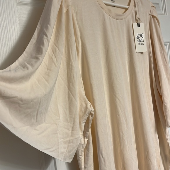 Good Hart Peachy Pink Tee - XL NWT - Picture 4 of 8